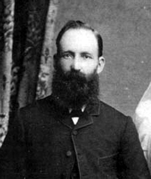 Erik Ellingsen
(Click on Picture to View Full Size)